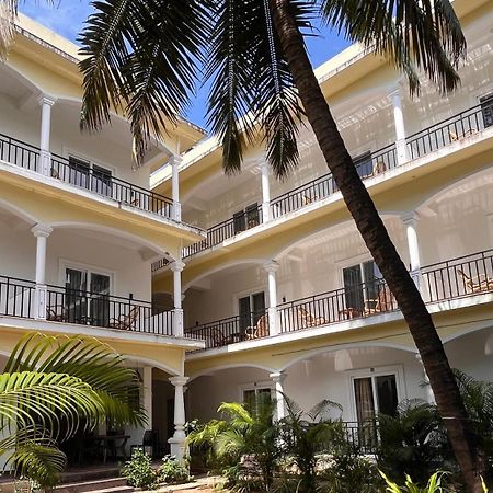 Morjim Sunset Hotel 外观 照片