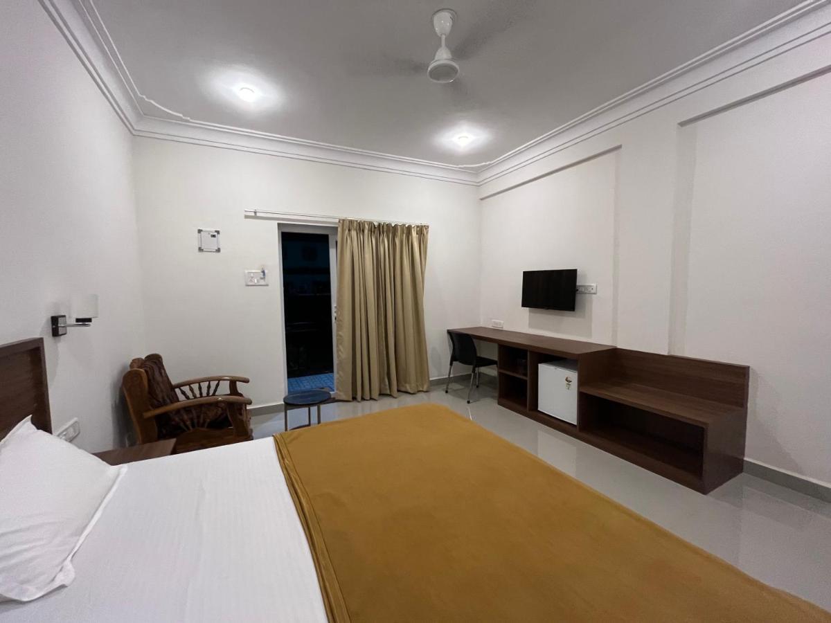Morjim Sunset Hotel 外观 照片