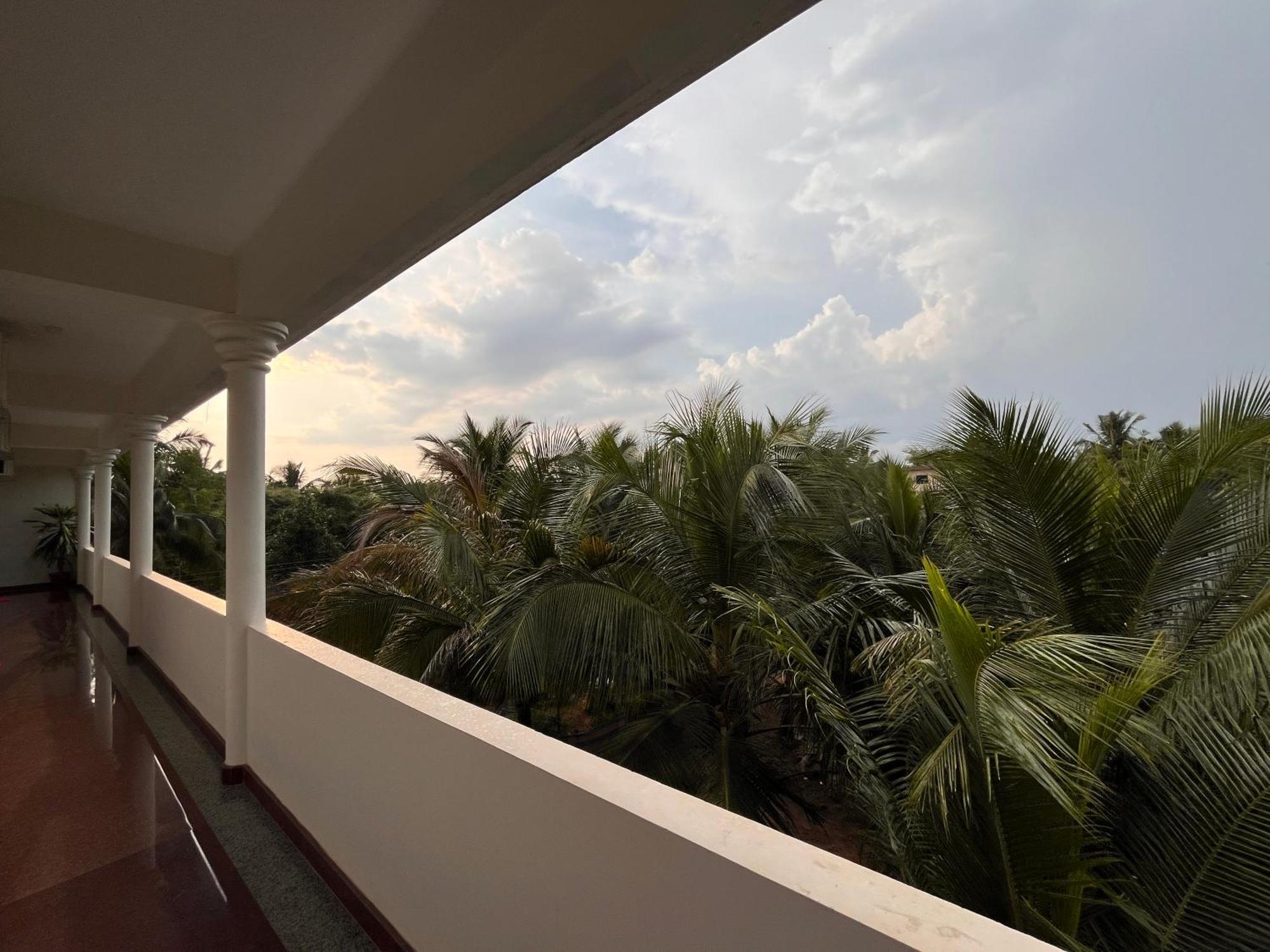 Morjim Sunset Hotel 外观 照片
